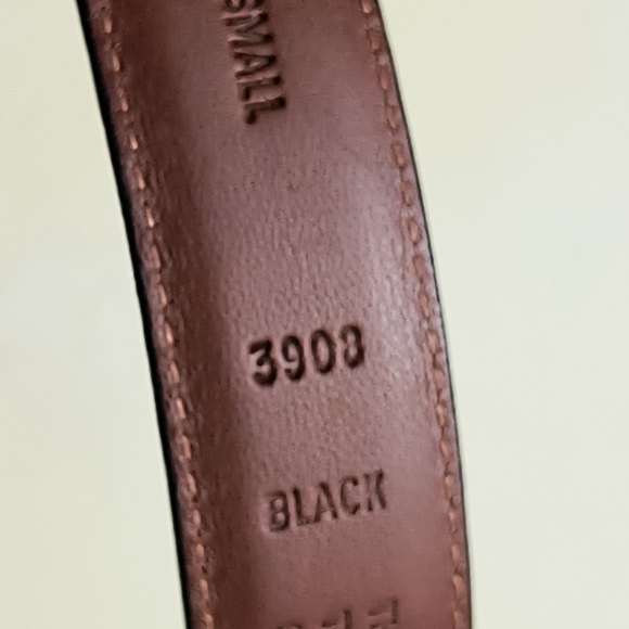 Stylish Black Belt with Ornate Gold Buckle - Picture 6 of 14